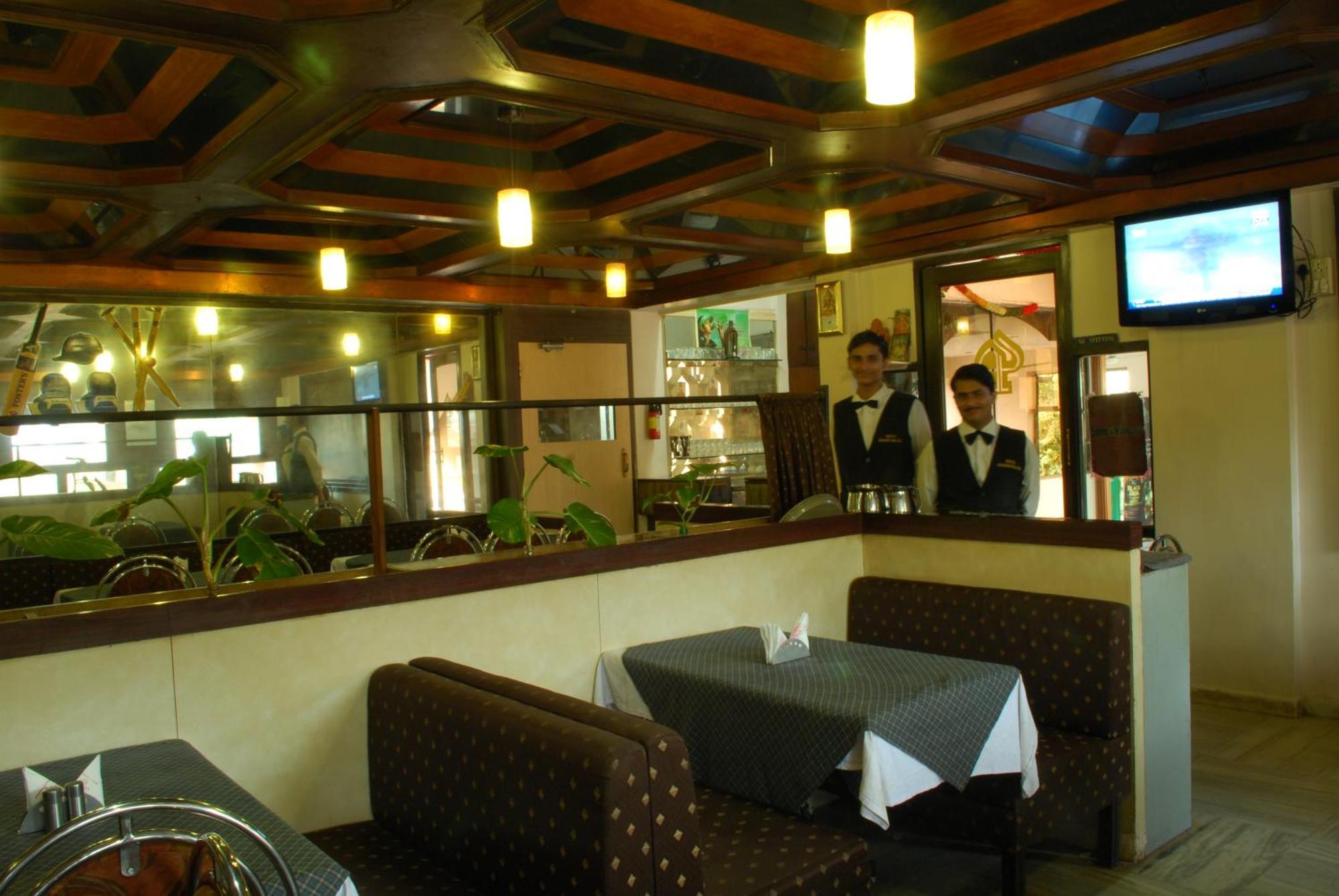 Hotel Golden Palace Pvt Ltd Bombay Extérieur photo